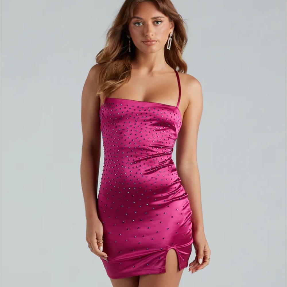 Windsor magenta satin mini dress